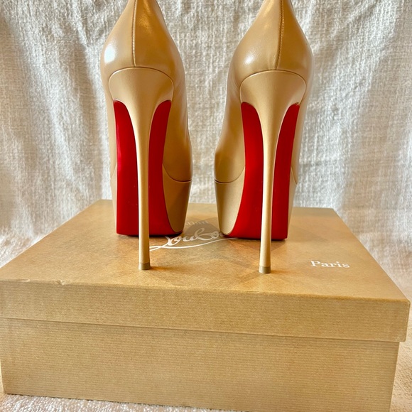 Christian Louboutin Pump Alta 160 - Picture 8 of 10
